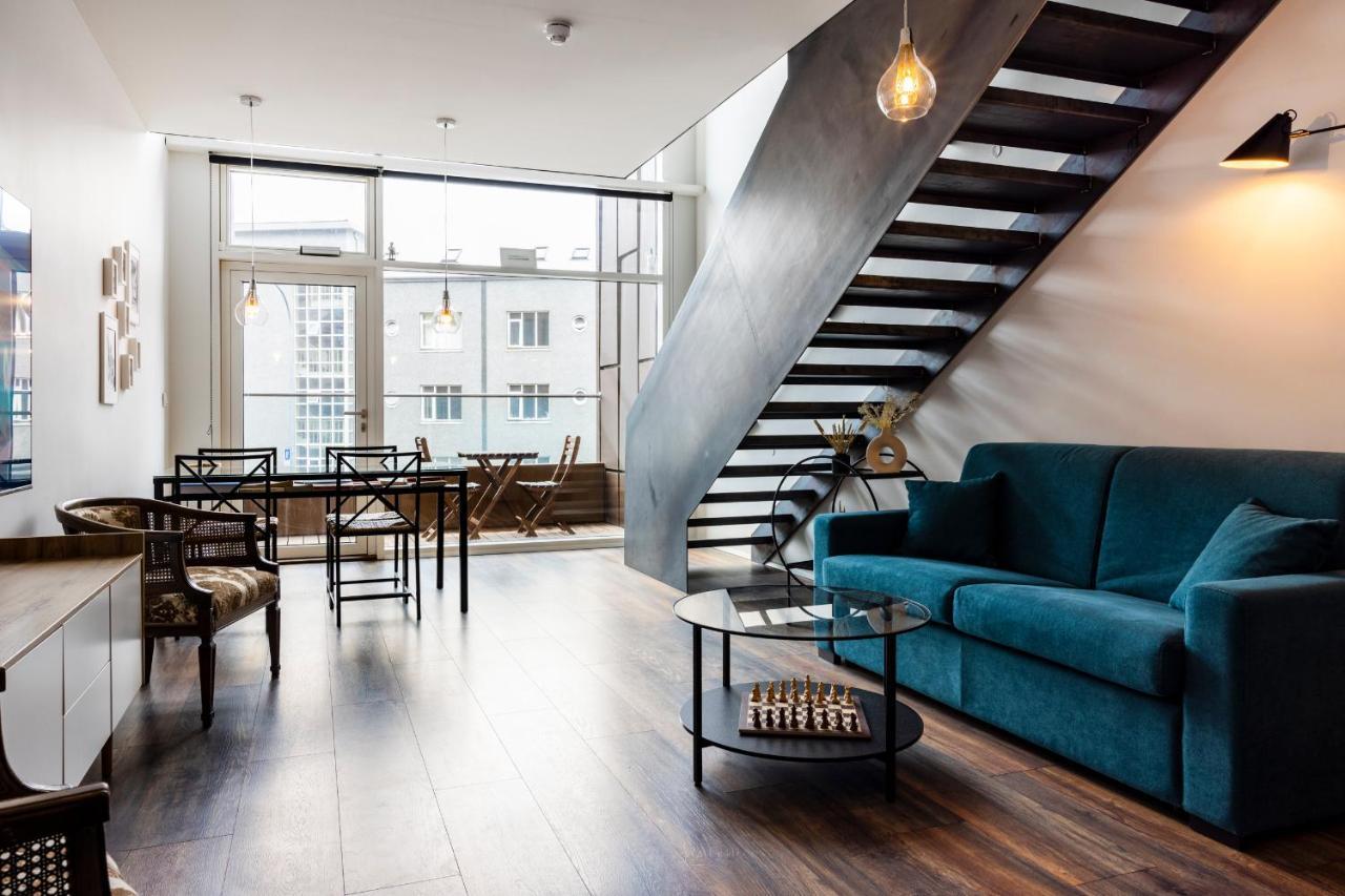 Loft-Style Duplex With Balcony In Downtown Reykjavik Leilighet Eksteriør bilde