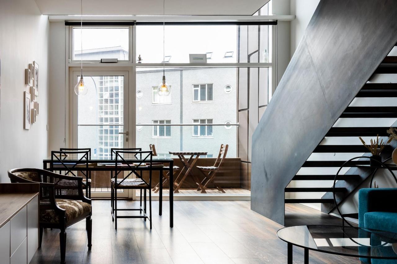 Loft-Style Duplex With Balcony In Downtown Reykjavik Leilighet Eksteriør bilde
